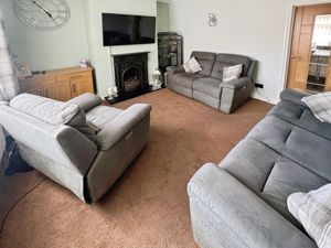 Lounge- click for photo gallery